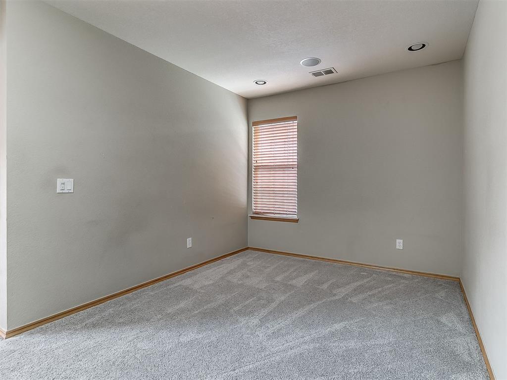 906 Renita Way Property Photo 36