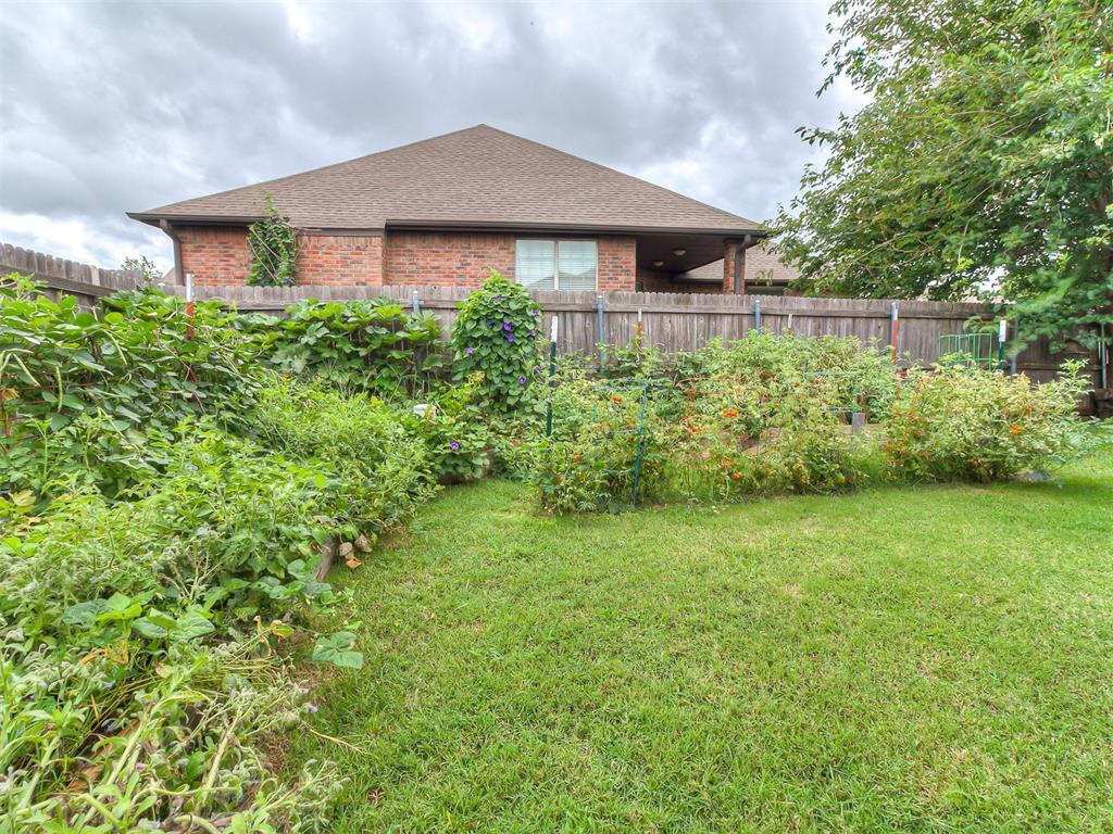 906 Renita Way Property Photo 45