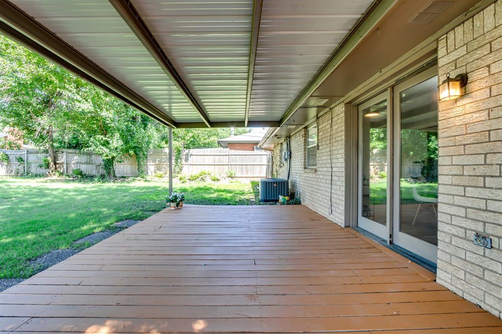 1109 W Peebly Drive Property Photo 13