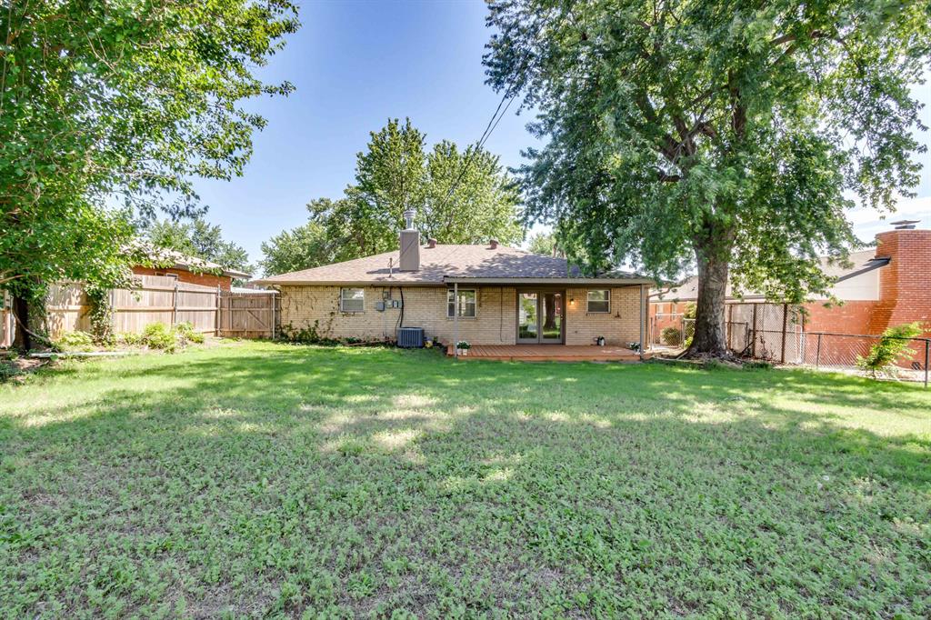 1109 W Peebly Drive Property Photo 14
