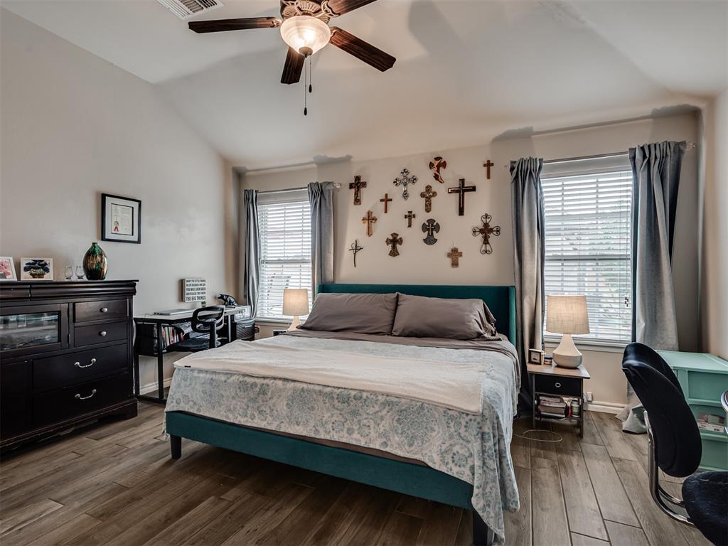 2108 Manderly Court Property Photo 15