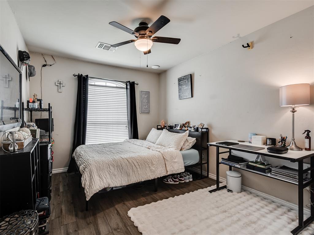 2108 Manderly Court Property Photo 25