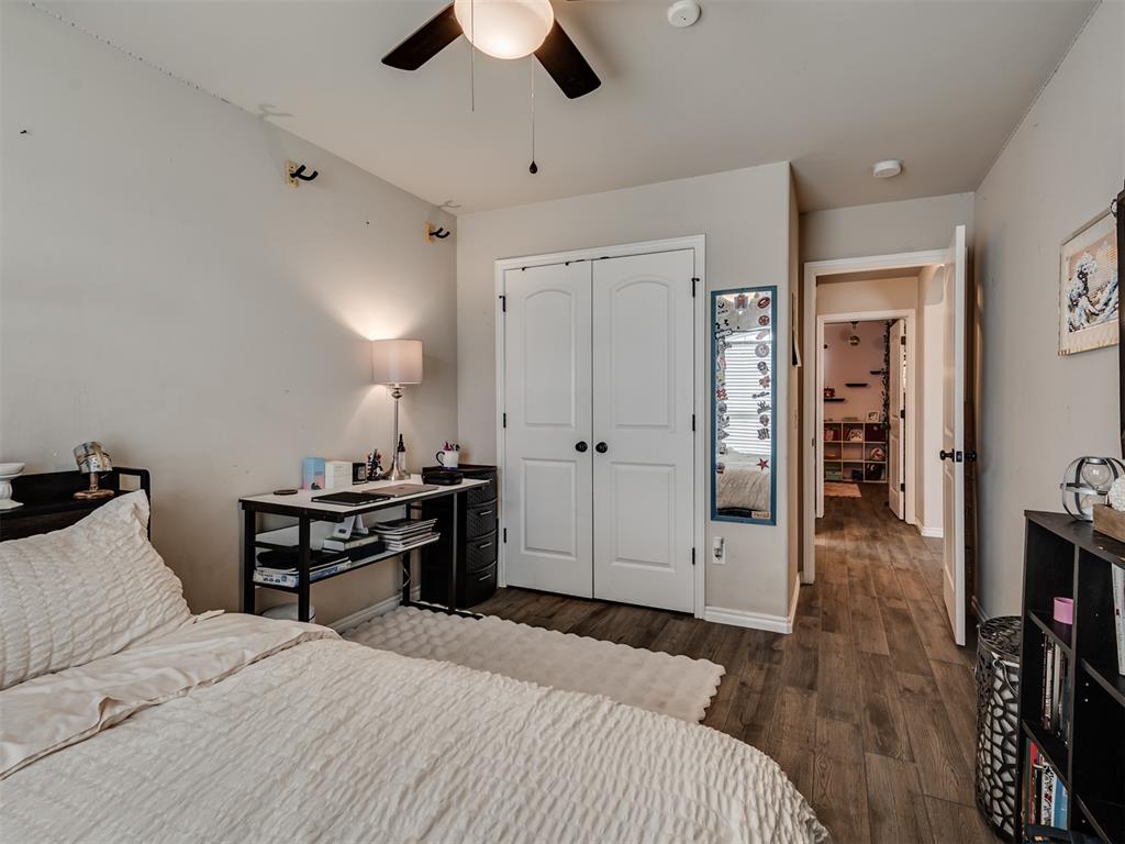 2108 Manderly Court Property Photo 27