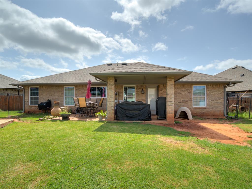 2108 Manderly Court Property Photo 29