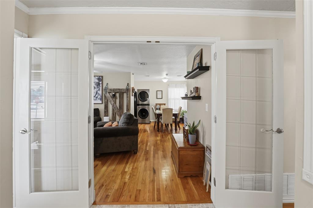 1810 Ponca Avenue Property Photo 6
