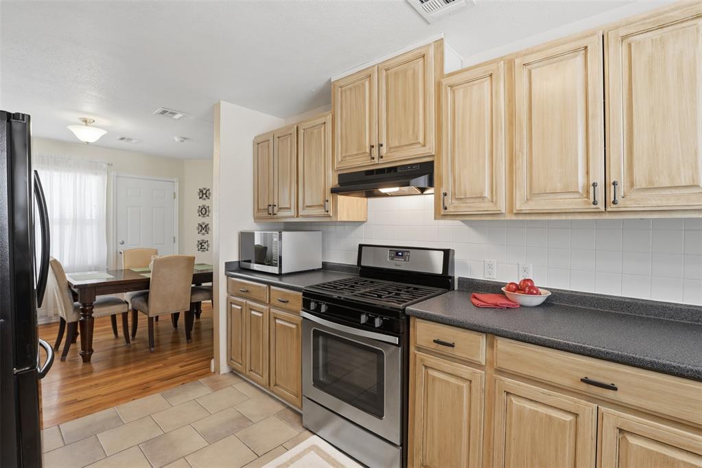 1810 Ponca Avenue Property Photo 12