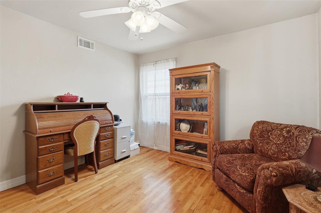 1810 Ponca Avenue Property Photo 19