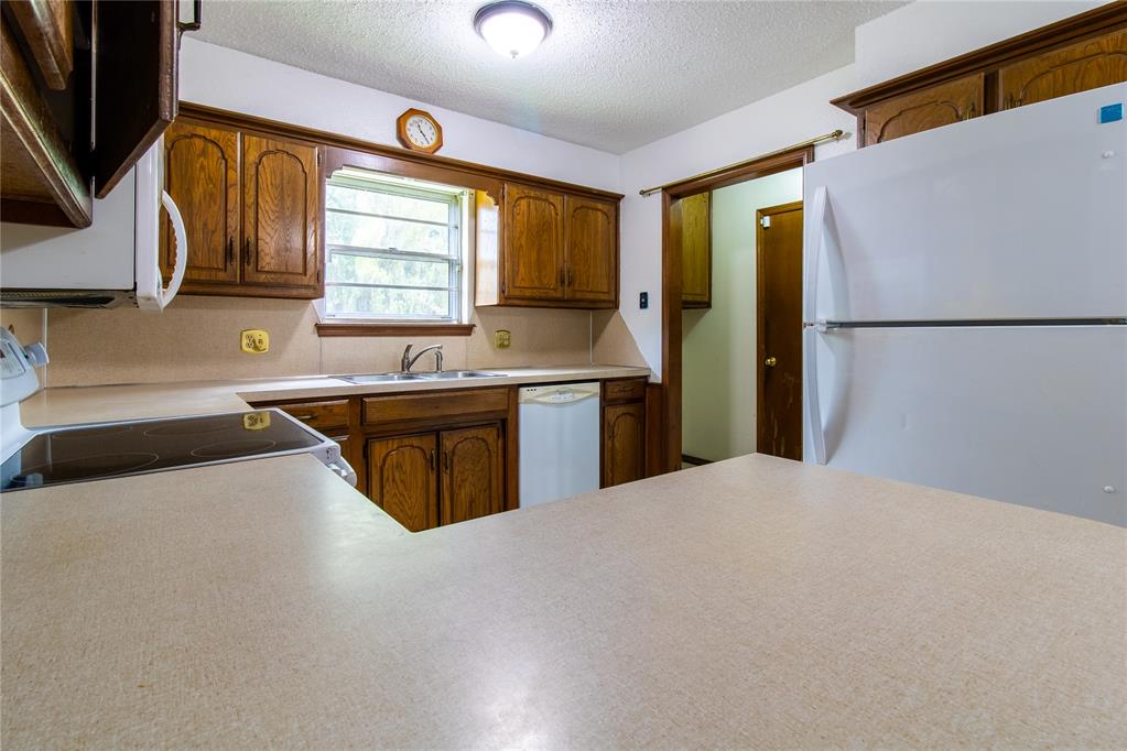 1425 N Indian Meridian Road Property Photo 11