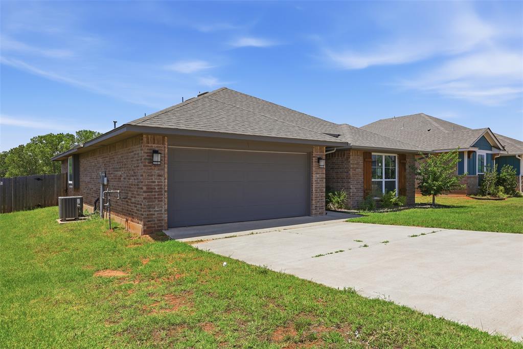 2302 Arcady Avenue Property Photo 23