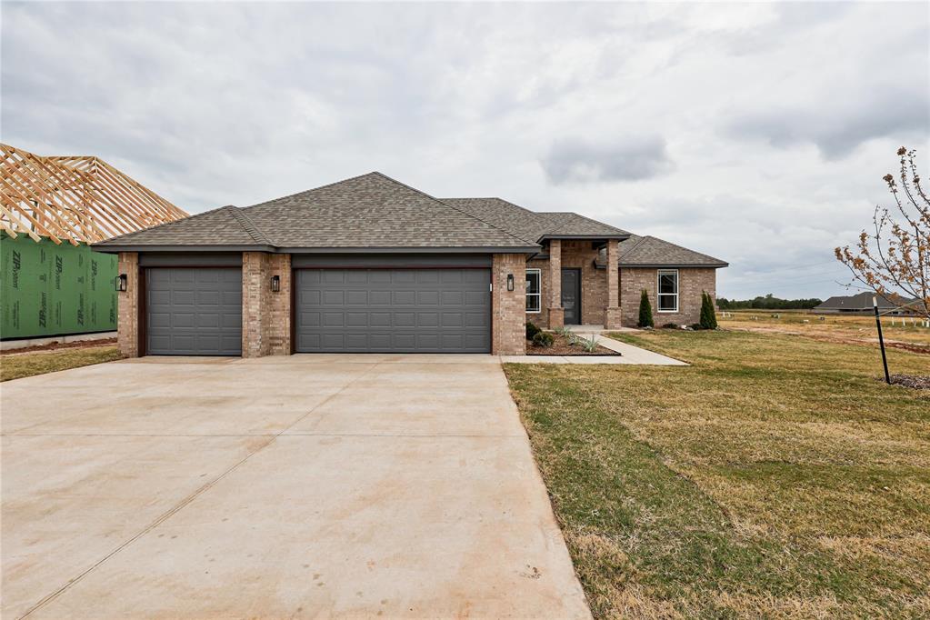 3014 Pescara Drive Property Photo 1