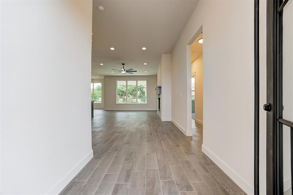 3014 Pescara Drive Property Photo 2