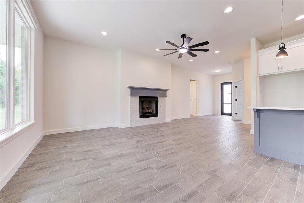 3014 Pescara Drive Property Photo 5