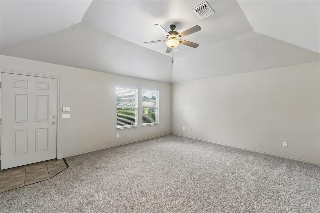 1817 Nw 148th Street Property Photo 3