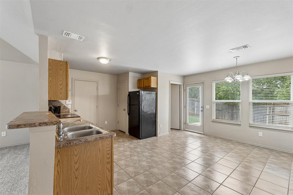 1817 Nw 148th Street Property Photo 6