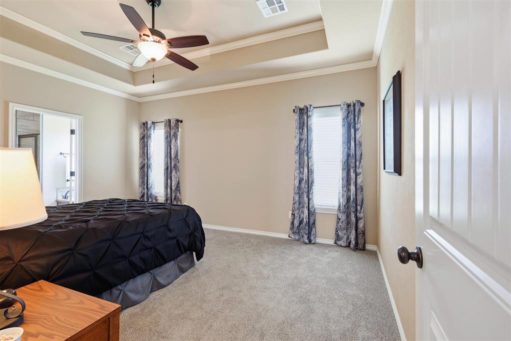 20559 Creekside Drive Property Photo 16