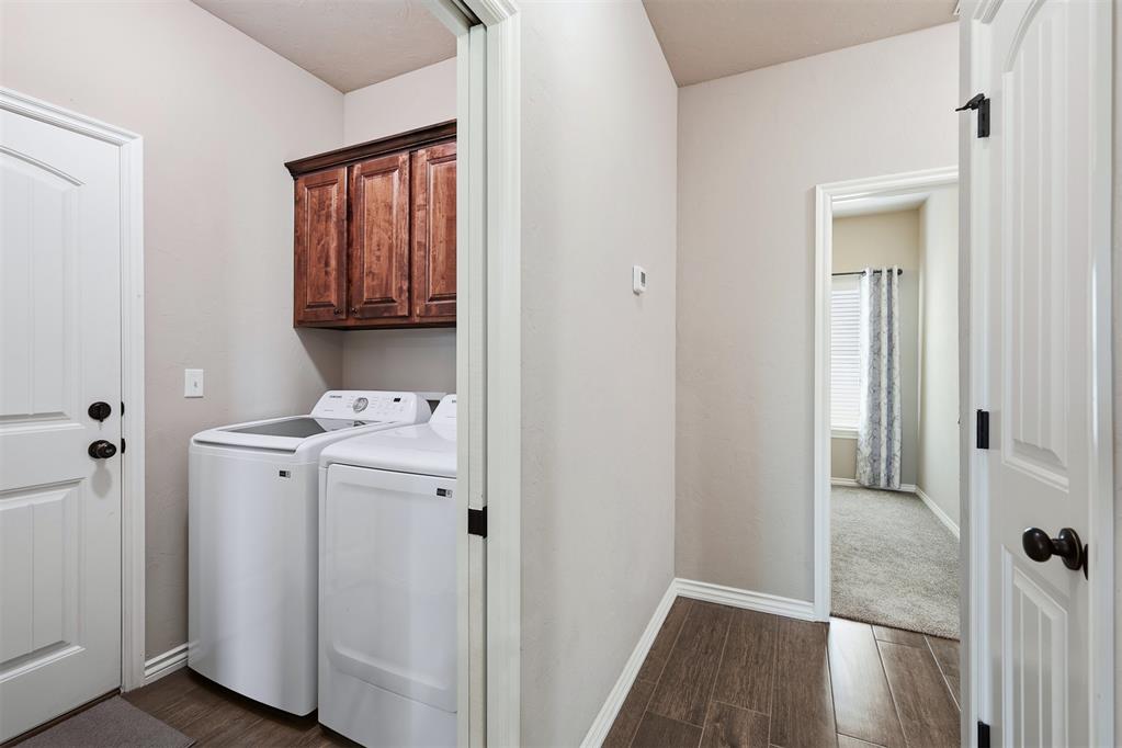 20559 Creekside Drive Property Photo 24