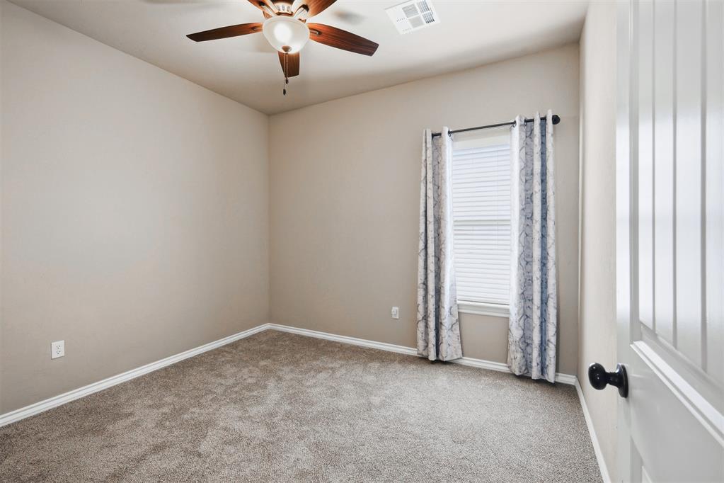 20559 Creekside Drive Property Photo 27