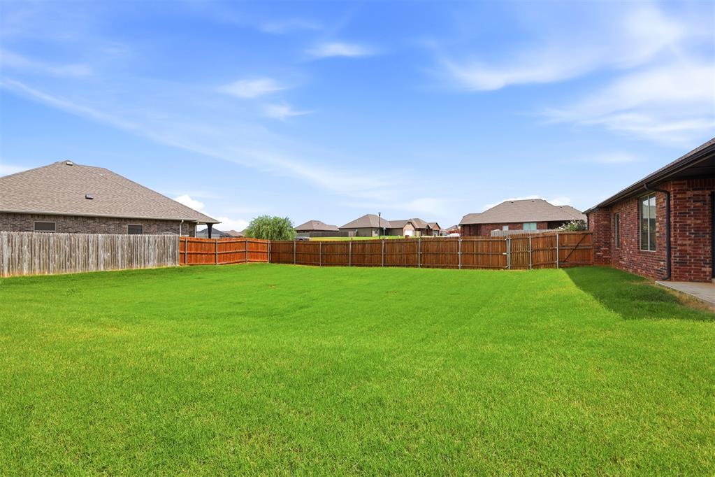 20559 Creekside Drive Property Photo 31