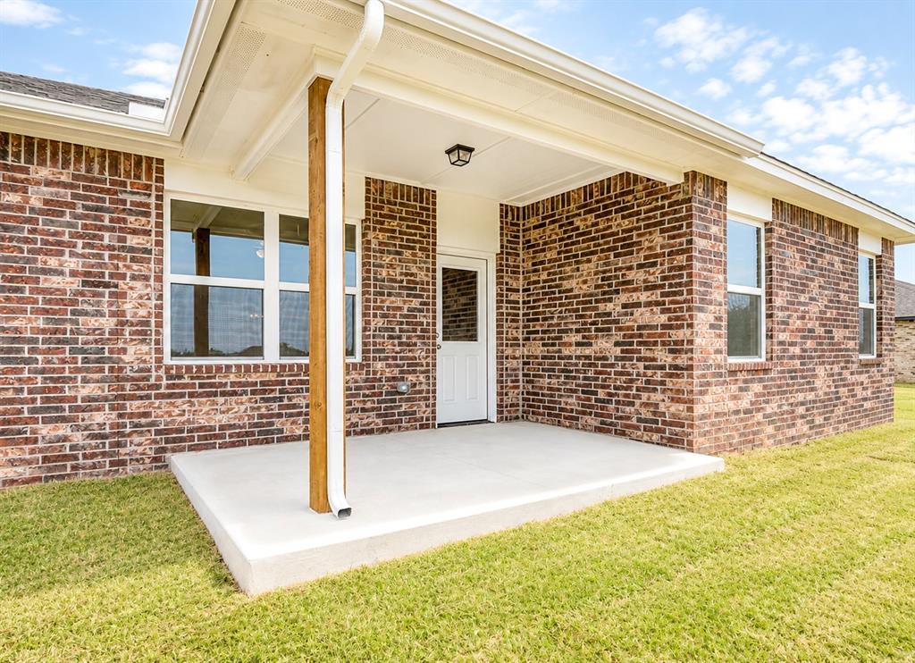 5631 Grassland Drive Property Photo 9