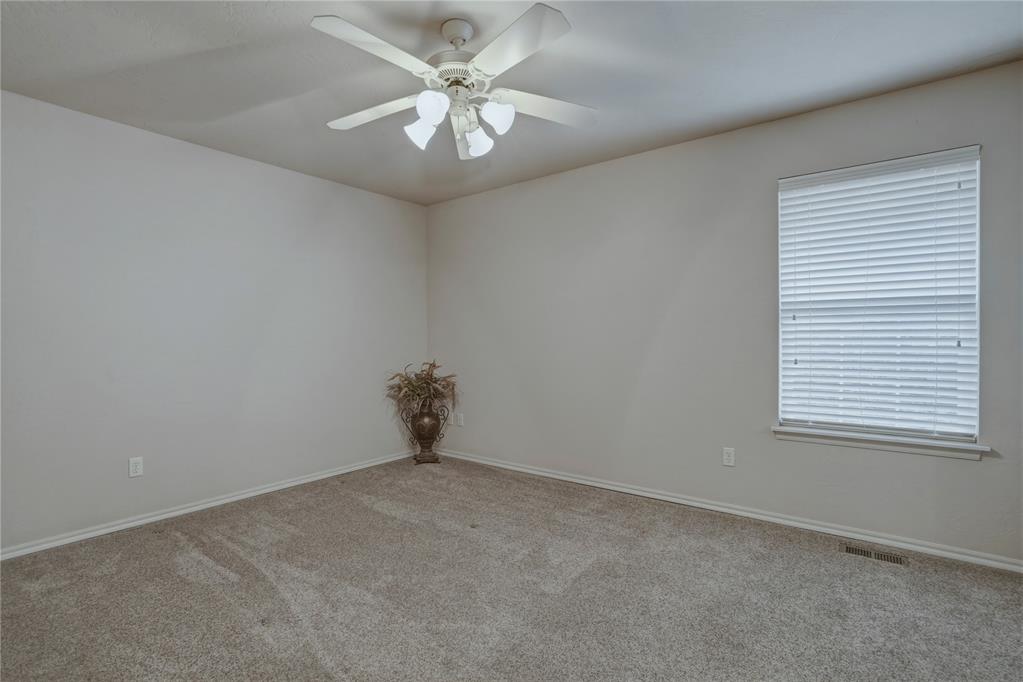 2620 Nw 152nd Street Property Photo 16