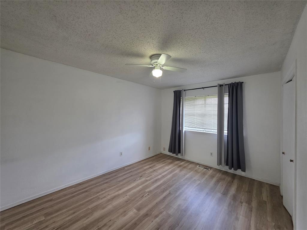 939 Sw 98th Street Property Photo 10