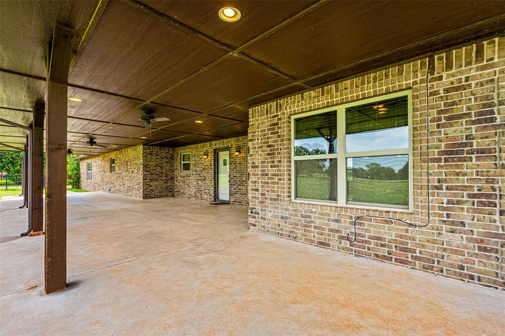 2080 County Road 1430 Property Photo 10