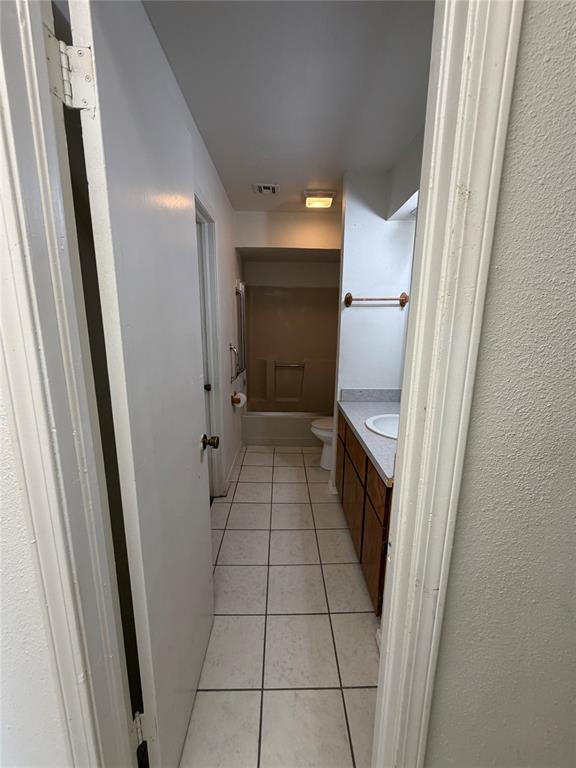 8700 S Westminster Road Property Photo 18