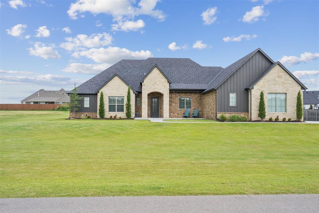 1105 Dorsi Way Property Photo