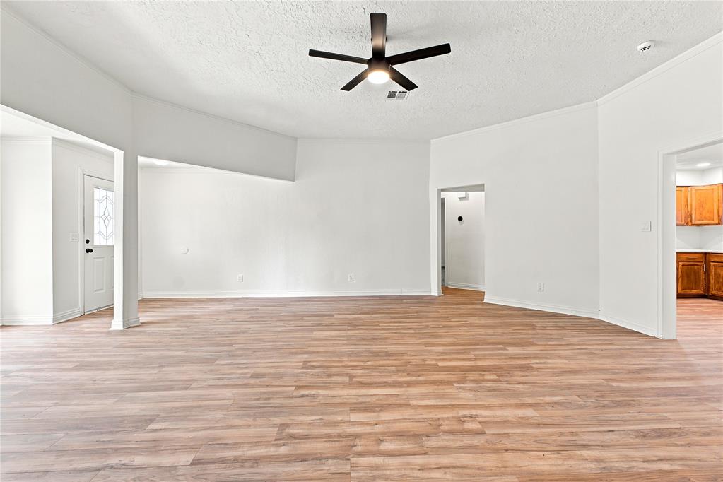 8029 Nw 89th Street Property Photo 9