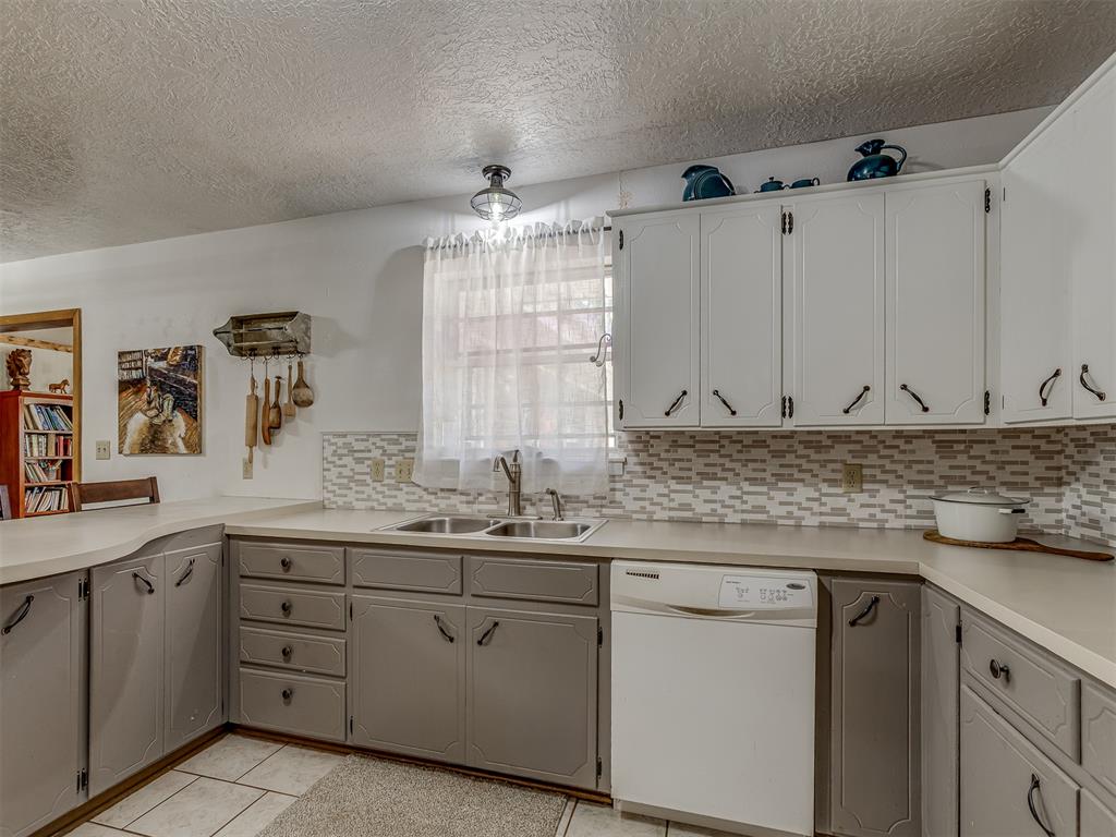 16767 Blanton View Avenue Property Photo 23