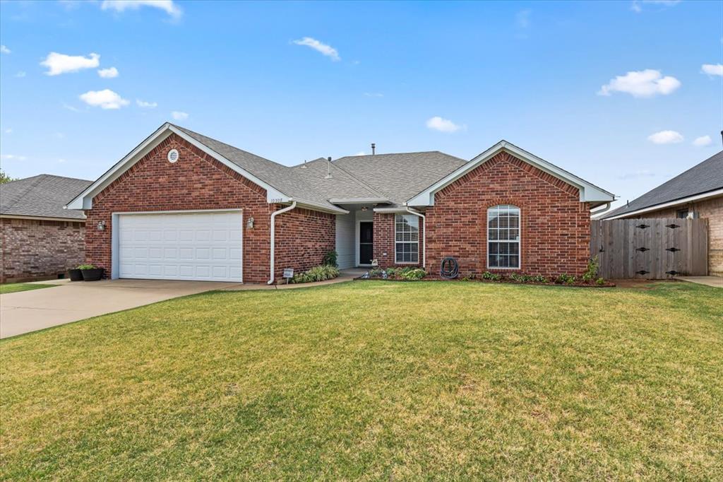 10308 Aberdeen Drive Property Photo 3