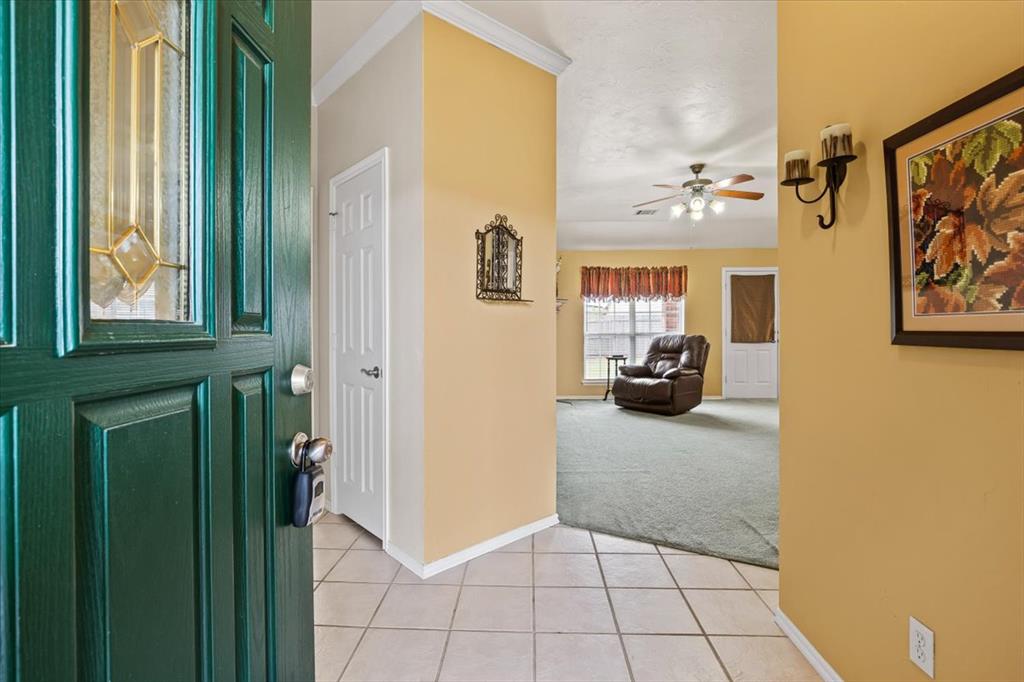 10308 Aberdeen Drive Property Photo 5