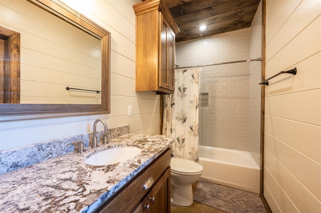 48 Persimmon Leaf Trail Property Photo 17