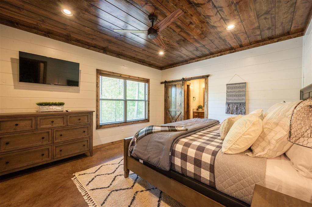 48 Persimmon Leaf Trail Property Photo 18
