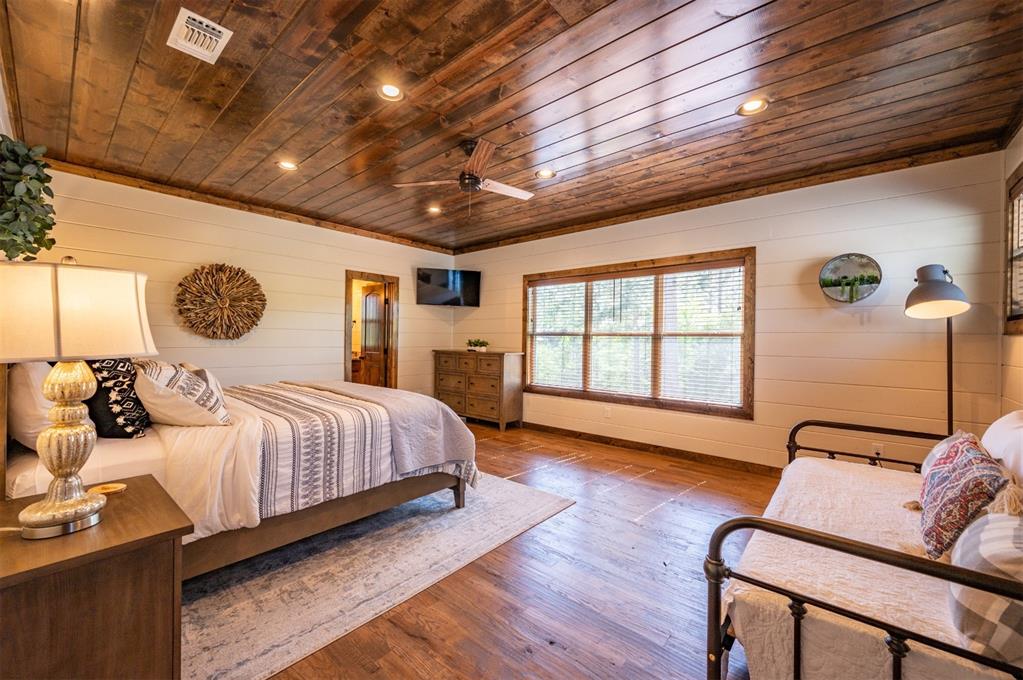 48 Persimmon Leaf Trail Property Photo 20