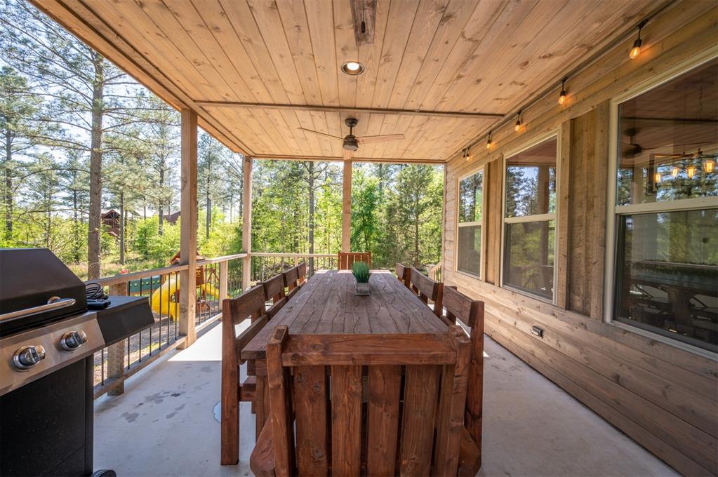 48 Persimmon Leaf Trail Property Photo 29