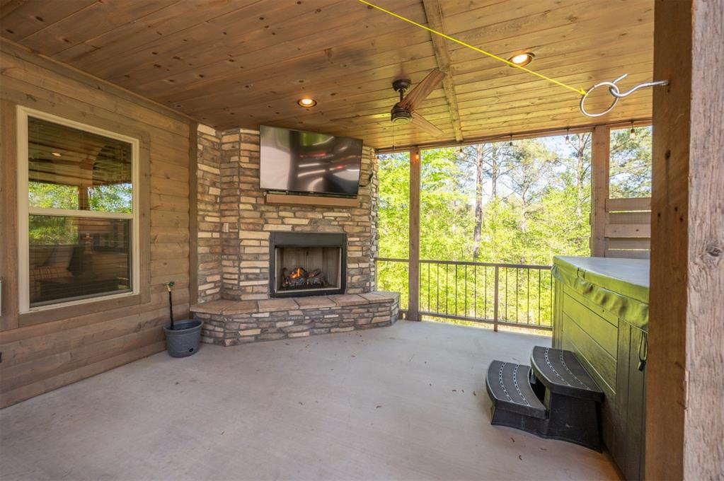 48 Persimmon Leaf Trail Property Photo 30