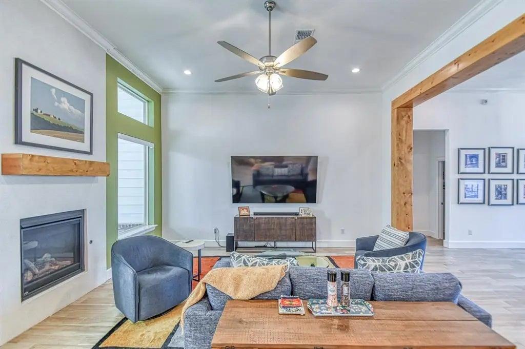 3313 Quidnet Road Property Photo 12