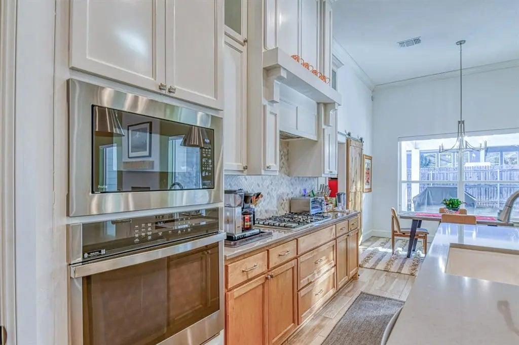 3313 Quidnet Road Property Photo 19