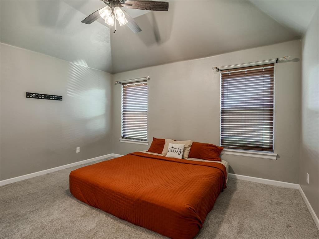 4300 N Westway Avenue Property Photo 13