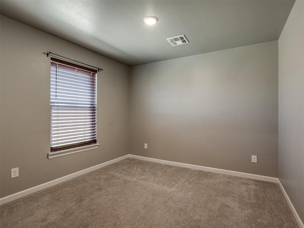 4300 N Westway Avenue Property Photo 23