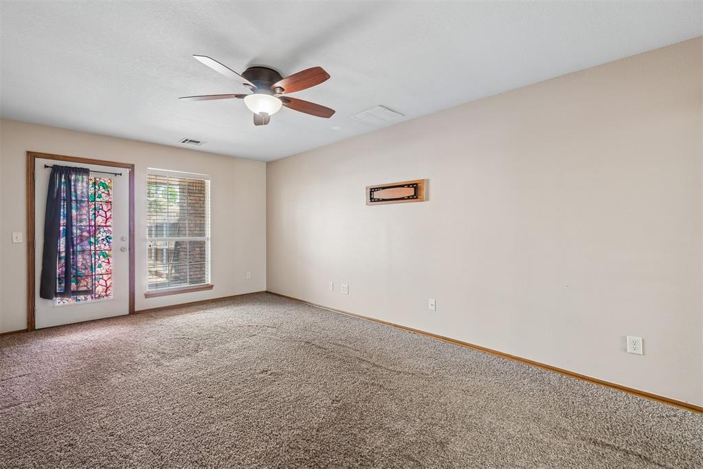 1001 Sw 24th Street Property Photo 21