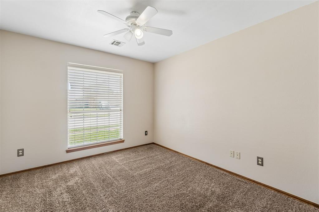 1001 Sw 24th Street Property Photo 30