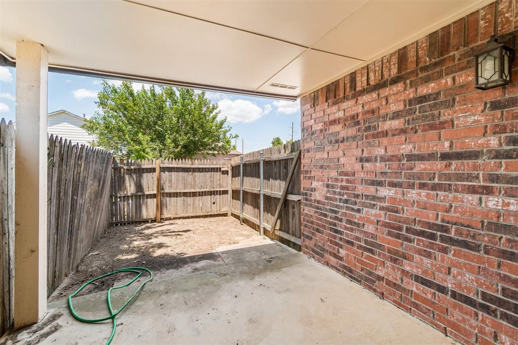 1001 Sw 24th Street Property Photo 40