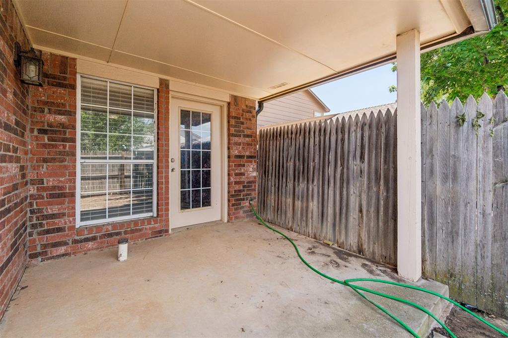 1001 Sw 24th Street Property Photo 41