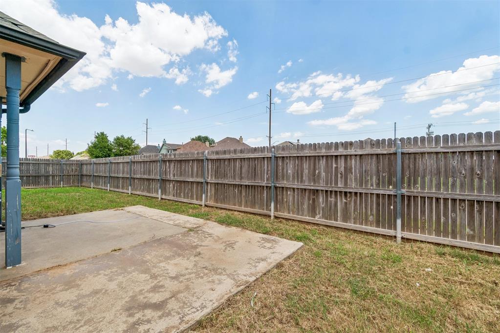 1001 Sw 24th Street Property Photo 43
