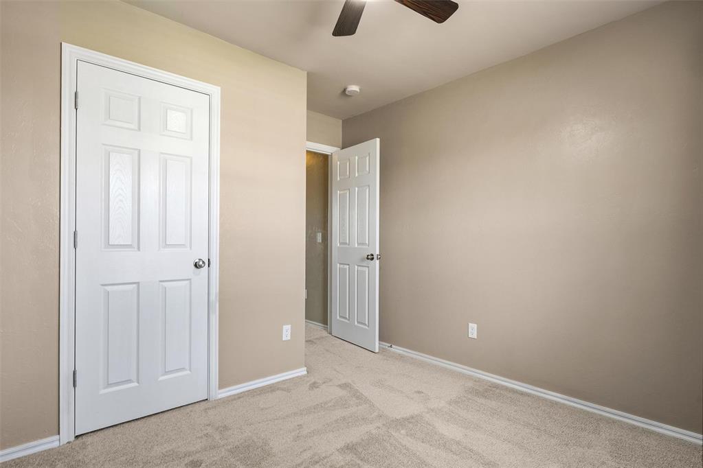 13236 Bridgewater Drive Property Photo 11