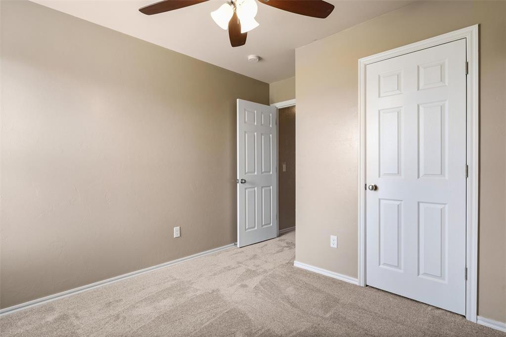 13236 Bridgewater Drive Property Photo 15