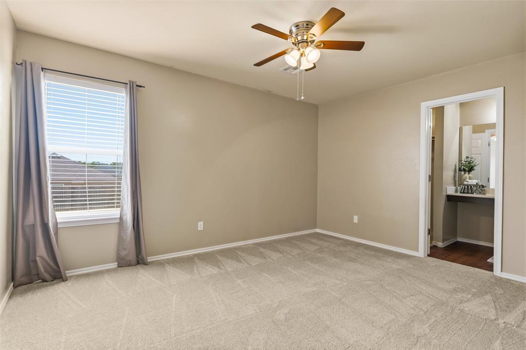 13236 Bridgewater Drive Property Photo 17