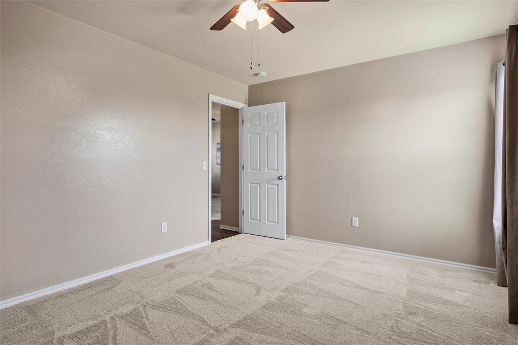 13236 Bridgewater Drive Property Photo 19